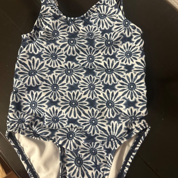 Lot 3 Swimsuits - Picture 7 of 10